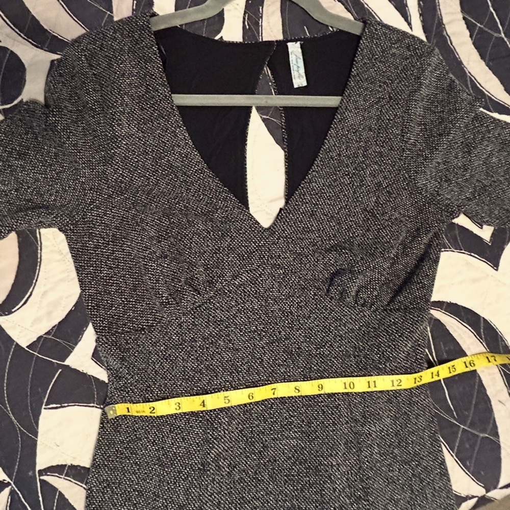 FREE PEOPLE Heartstopper Knit Gray V-Neck Long Sleeve Skater Mini Dress Boho - Picture 12 of 14